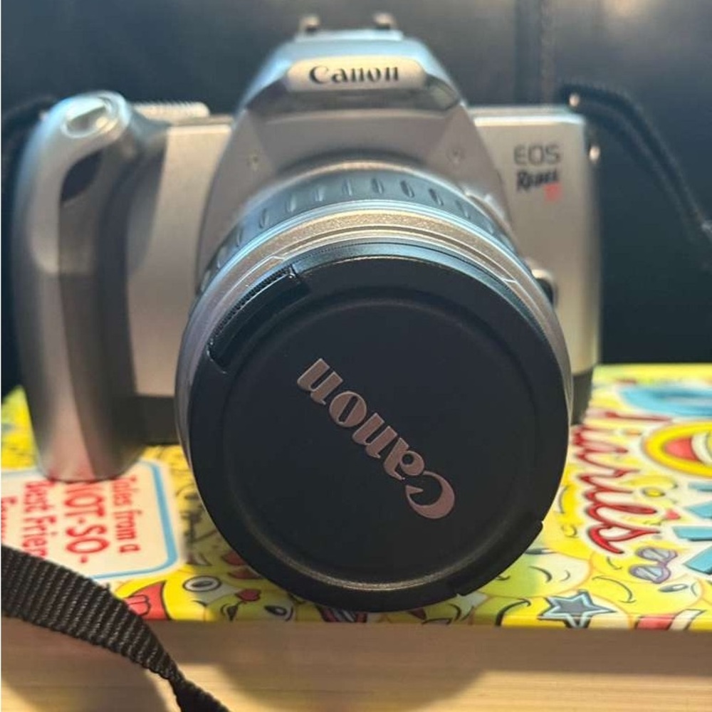 Canon EOS Rebel Ti 35mm Film SLR Camera with EF 28-90mm f/4-5.6 II Lens - Silver - Picture 9 of 16